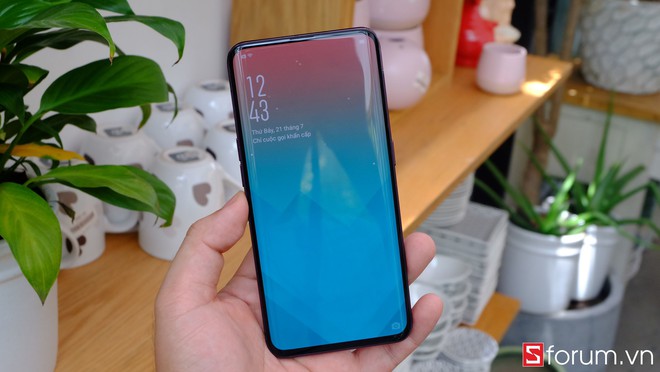 [Cập nhật] Samsung Galaxy S10 lộ ảnh: Màn hình tràn viền, không tai thỏ, lỗ camera, không nút Bixby - Ảnh 6.