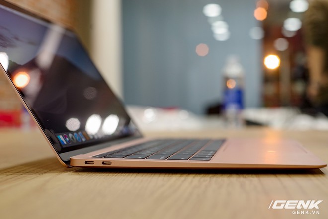Cận cảnh MacBook Air 2018 vừa về Việt Nam: Nhiều nét tương đồng với MacBook Pro, lần đầu tiên có cảm biến vân tay, giá 37,5 triệu đồng - Ảnh 11.