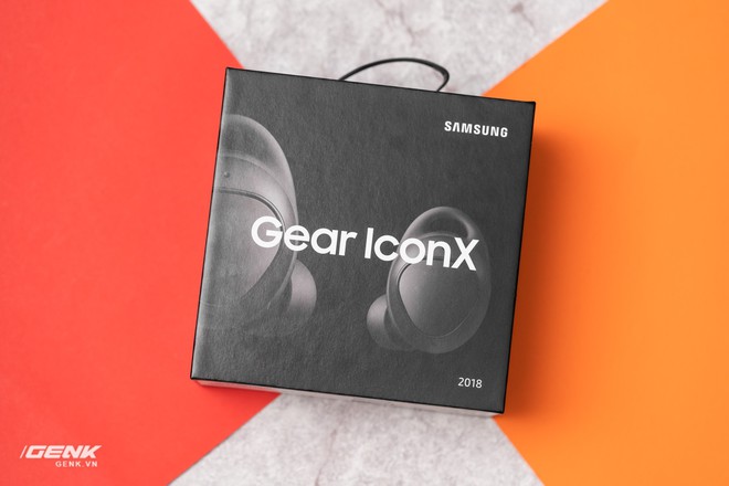 Trải nghiệm Samsung Gear IconX 2018: Không dừng lại là tai nghe không dây - Ảnh 2.