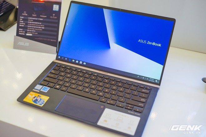Laptop Asus ZenBook mới chính thức ra mắt tại Việt Nam: viền màn hình siêu mỏng, numpad tích hợp bàn rê chuột, giá bắt đầu từ 23 triệu - Ảnh 9.