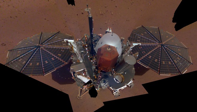 Như teen girl mới lớn, trạm thăm dò InSight chụp ảnh selfie, gửi ảnh check-in về cho NASA - Ảnh 5.