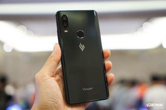 Cận cảnh 4 smartphone Vsmart vừa được ra mắt: thiết kế hiện đại, cấu hình ổn, giá từ 2,49 triệu - Ảnh 12.