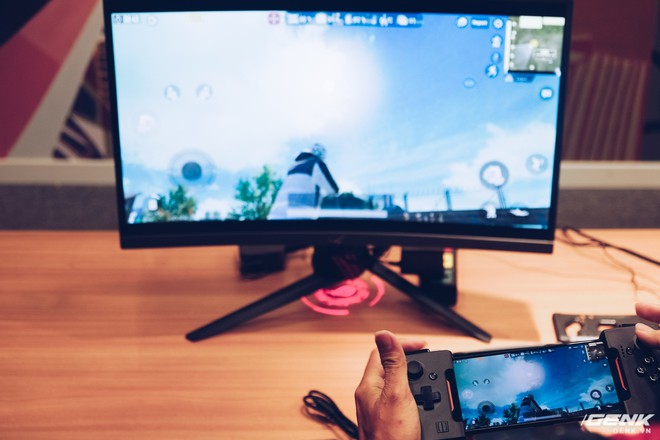 Asus ra mắt ROG Phone và loạt phụ kiện dành cho gamer tại Việt Nam, giá cao nhất gần 50 triệu đồng - Ảnh 5.