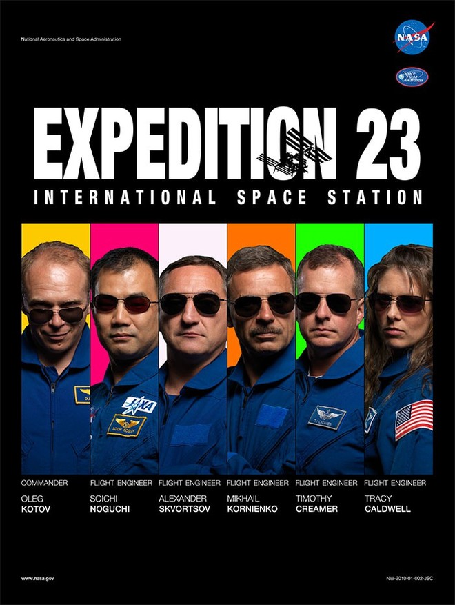 Hóa ra NASA có làm poster cho các sứ mệnh không gian, tiếc là thiết kế hơi vô duyên - Ảnh 11.