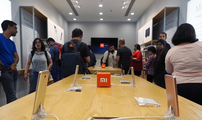 Để củng cố vị thế trước Samsung, Xiaomi dự định tăng gấp 10 lần số cửa hàng tại Ấn Độ - Ảnh 1.
