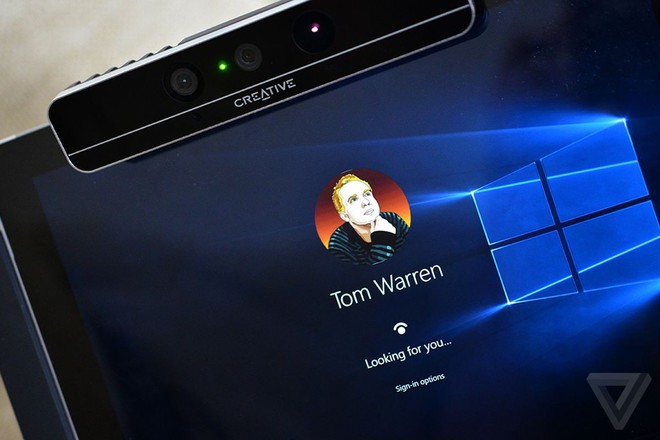 Microsoft đang phát triển một chiếc webcam Surface 4K cho các thiết bị Windows 10 - Ảnh 1.