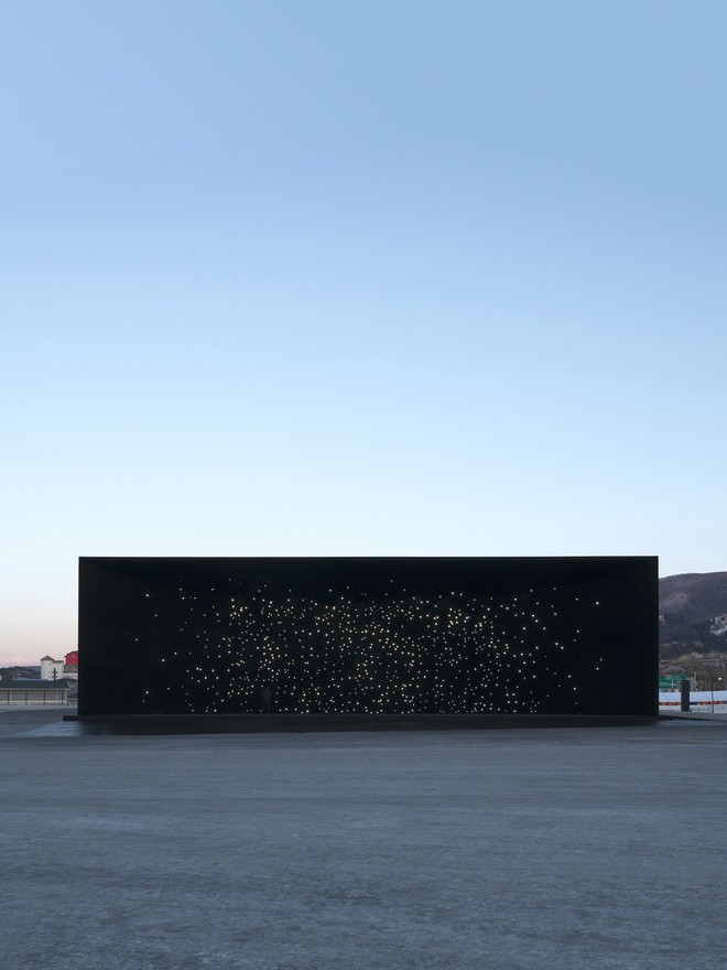 Huyndai Pavilion: Công trình được phủ vật liệu đen nhất thế giới phục vụ Olympic Mùa Đông 2018 tại Hàn Quốc - Ảnh 2.