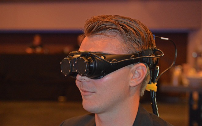  Nguyên mẫu thiết bị đeo VR độ phân giải 2K của eMagin 