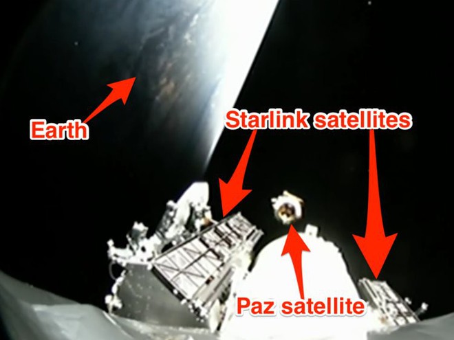 
Hai vệ tinh thử nghiệm được phóng thành công.
