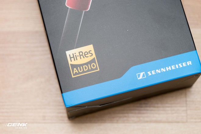 Đập hộp tai nghe Inear đầu bảng Sennheiser IE800s giá 30 triệu đồng - Ảnh 3.