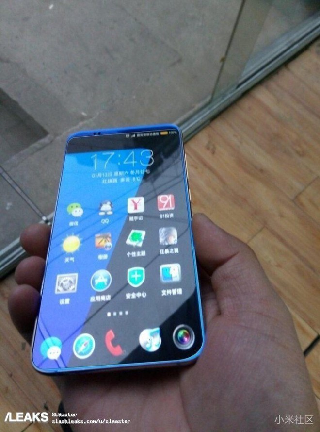 Xiaomi Mi 7 lộ diện với màn hình chiếm trọn mặt trước và mặt sau bằng kính bóng bẩy - Ảnh 1.