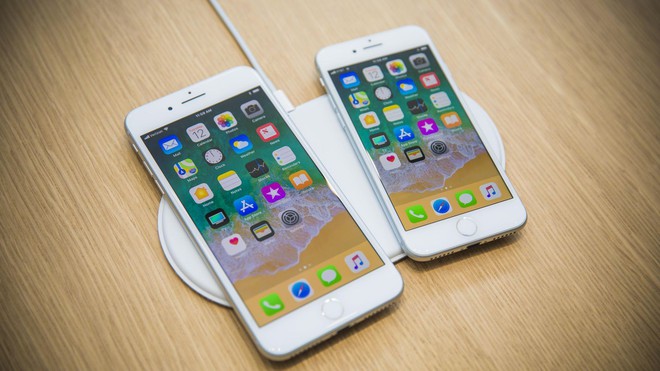  Mẫu iPhone sở hữu màn hình khủng 6.5 inch vẫn sẽ có kích thước nhỏ gọn như iPhone 8 và hỗ trợ chia đôi màn hình như iPhone 8 Plus. 