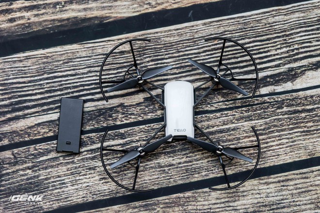 Mở hộp drone Ryze Tech Tello với công nghệ Intel và DJI: Nhỏ và rẻ như đồ chơi! - Ảnh 6.