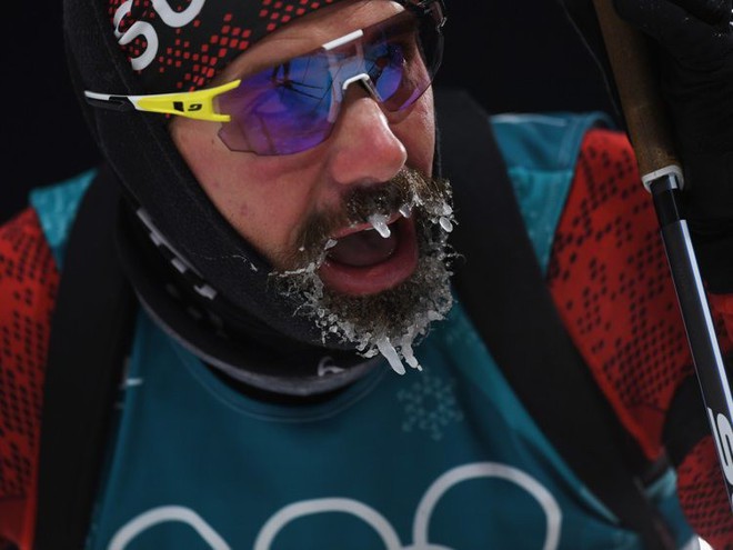  Nhiệt độ siêu lạnh tạo Pyeongchang khiến cho râu của vận động viên đóng băng 