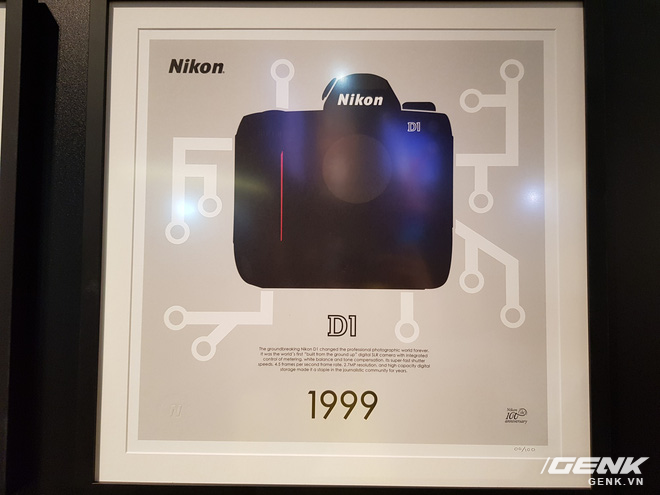  Nikon D1, chiếc máy ảnh DSLR chuyên nghiệp đầu tiên của Nikon sản xuất 