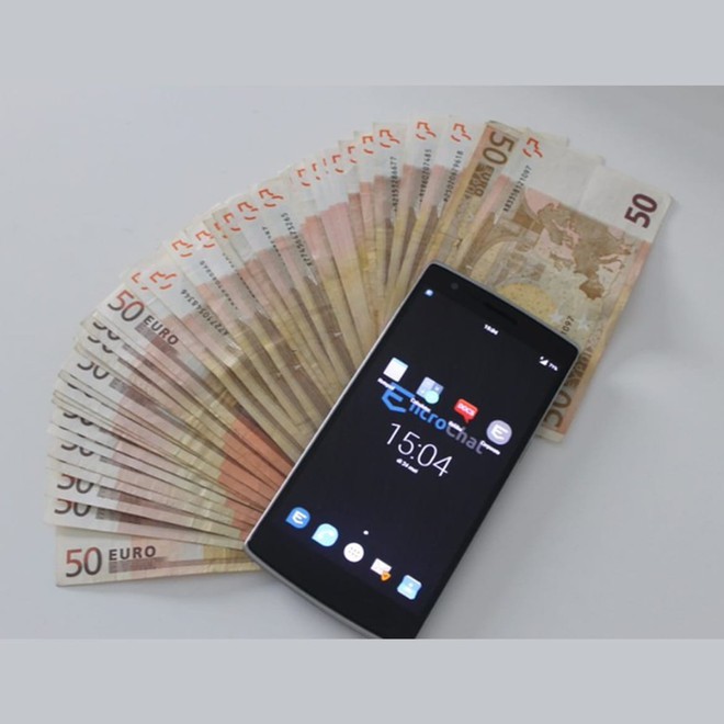  Hình ảnh điện thoại và tiền mặt của tài khoản Twitter Misdaadnieuw2 