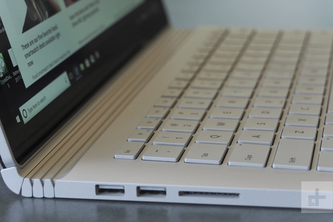 Người dùng trông chờ gì ở Surface Book 3? - Ảnh 1.