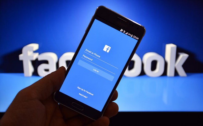  Facebook bị cáo buộc thu thập dữ liệu cuộc gọi và tin nhắn của người dùng. 