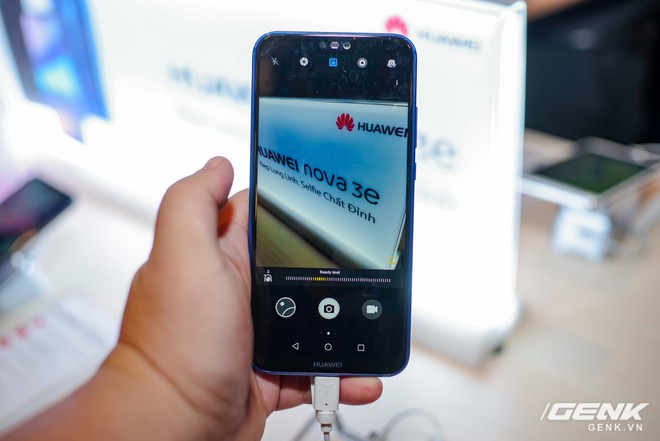 Huawei Nova 3e chính thức ra mắt tại Việt Nam: màn hình tai thỏ tỷ lệ 19:9, camera kép, nhận diện khuôn mặt, giá chỉ 6,990,000 đồng - Ảnh 16.