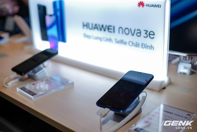 Huawei Nova 3e chính thức ra mắt tại Việt Nam: màn hình tai thỏ tỷ lệ 19:9, camera kép, nhận diện khuôn mặt, giá chỉ 6,990,000 đồng - Ảnh 17.