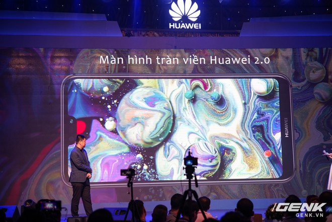 Huawei Nova 3e chính thức ra mắt tại Việt Nam: màn hình tai thỏ tỷ lệ 19:9, camera kép, nhận diện khuôn mặt, giá chỉ 6,990,000 đồng - Ảnh 2.