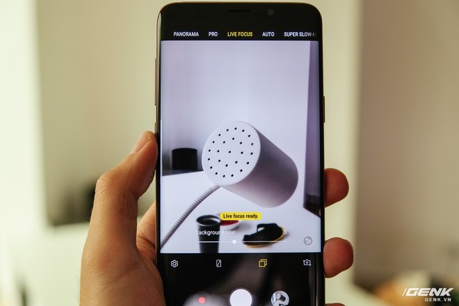  Chế độ Live Focus giúp người dùng chụp ảnh xóa phông bằng camera kép của S9 
