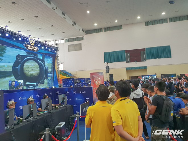 [Chùm ảnh] Intel tổ chức sự kiện thi đấu PUBG với hơn 20 đội tuyển tham dự, tổng giải thưởng lên tới 120 triệu đồng - Ảnh 5.