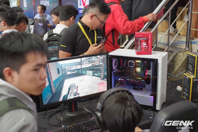 [Chùm ảnh] Intel tổ chức sự kiện thi đấu PUBG với hơn 20 đội tuyển tham dự, tổng giải thưởng lên tới 120 triệu đồng - Ảnh 23.