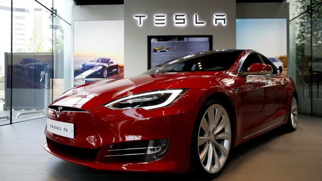 Hai số phận của Tesla và SpaceX: Khi làm ô tô chạy điện còn khó hơn cả tên lửa vũ trụ tái sử dụng - Ảnh 3.