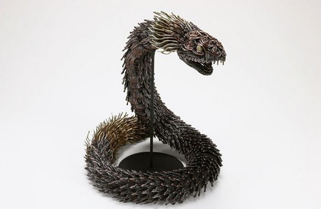 Ấn tượng với kỹ thuật uốn dây đồng tạo nên những tác phẩm điêu khắc cực ấn tượng của nghệ sỹ người Nhật - Ảnh 6.