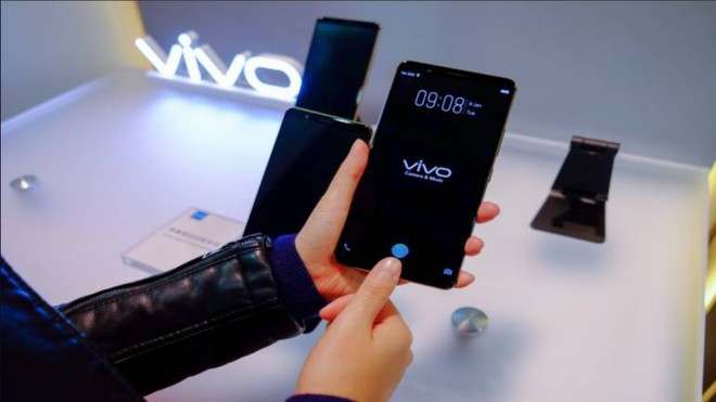 Oppo cũng chính thức theo đuổi công nghệ cảm biến vân tay tích hợp dưới màn hình với bằng sáng chế mới nhất - Ảnh 1.
