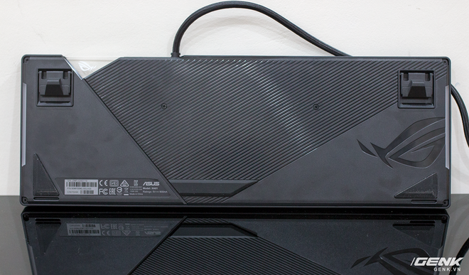 Asus ROG Strix Flare: Nhiều hơn là một bàn phím gaming cao cấp - Ảnh 6.