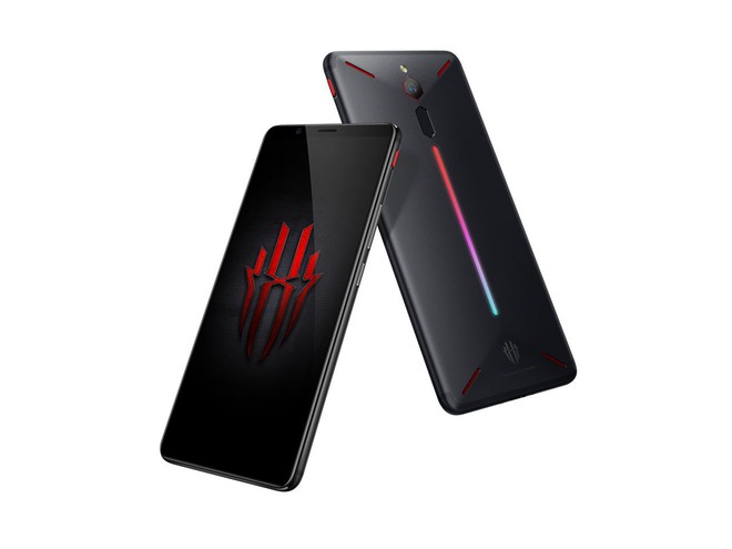 Smartphone chuyên game Red Magic của Nubia chính thức ra mắt, 8GB RAM, chip Snapdragon 835, giá chỉ 399 USD - Ảnh 1.