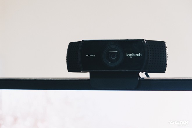 Logitech C922 Pro Stream: Webcam lý tưởng dành cho streamer chuyên nghiệp - Ảnh 1.