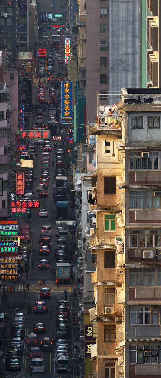 [Ảnh] Concrete stories: Cuộc sống muôn màu trên những tầng thượng của Hồng Kông - Ảnh 7.