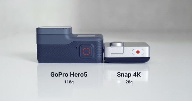 
So sánh với mẫu camera siêu nhỏ GoPro Hero5 nổi tiếng, Snap 4k chỉ nhỏ bằng chưa đến một nửa
