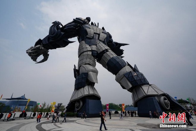 Công viên thực tế ảo 1,5 tỷ USD của Trung Quốc chính thức đi vào hoạt động - Ảnh 6.