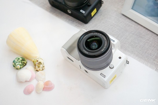 Canon Việt Nam chính thức giới thiệu máy ảnh Mirrorless EOS M50: máy ảnh đầu tiên trang bị DIGIC 8, cảm biến APS-C 24,1 MP, ISO lên đến 51.200, giá 19,99 triệu đồng - Ảnh 1.