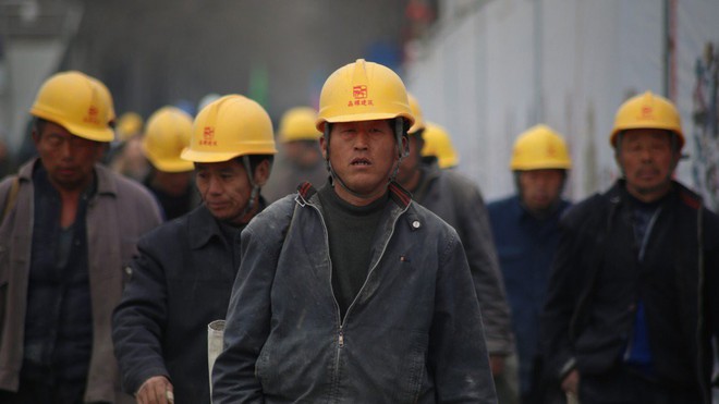 Trung Quốc tuyên bố thành công trong việc theo dõi não bộ của công nhân viên để tăng hiệu quả làm việc và lợi nhuận thu được - Ảnh 1.