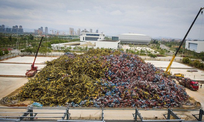 Hãi hùng ngắm nhìn mồ chôn tập thể của hàng triệu chiếc xe đạp tại Trung Quốc - Ảnh 2.