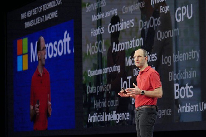Trọng tâm của Microsoft không còn là những công nghệ dành cho người thường, mà là cho những kẻ kiến tạo tương lai công nghệ.