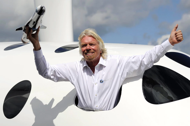 Tỷ phú Richard Branson sẽ cùng Virgin Galactic bay vào vũ trụ trong vài tháng tới - Ảnh 2.
