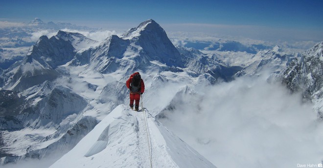 Bất ngờ chưa! Theo thước đo này thì Everest không phải đỉnh núi cao nhất thế giới - Ảnh 1.