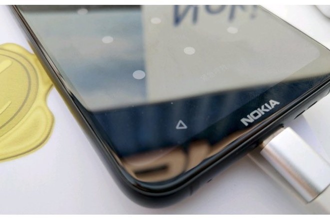 Nokia X xuất hiện chớp nhoáng trong video hand-on trước ngày ra mắt - Ảnh 1.