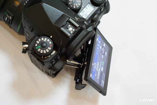 Ảnh thực tế máy ảnh Pentax K-1 II tại Việt Nam: ngoại hình không thay đổi, hiệu năng nâng cấp - Ảnh 16.