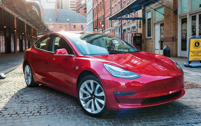 Từng chê bai thậm tệ, không dám khuyên ai mua, giờ đây Báo cáo Người tiêu dùng đã chấp nhận xe Model 3 sau khi Tesla sửa lại một chi tiết - Ảnh 1.