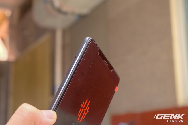 Mở hộp smartphone gaming ZTE Nubia Red Magic vừa về VN: Thiết kế đẹp, cấu hình khủng, giá chỉ từ 11.5 triệu đồng - Ảnh 15.