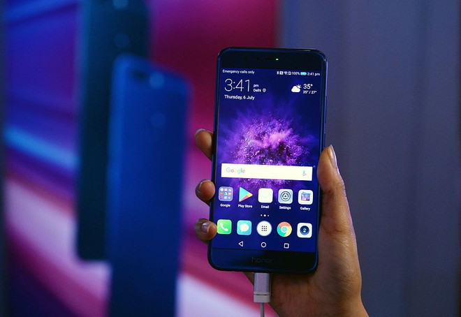 Hết “đất” để cầy xới, các hãng smartphone Trung Quốc đua nhau sang thị trường Châu Âu để lập nghiệp - Ảnh 4.