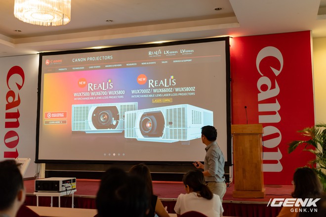 Canon chính thức phân phối máy chiếu tại Việt Nam: có thể thay đổi ống kính, phù hợp cho cả gia đình và doanh nghiệp - Ảnh 17.
