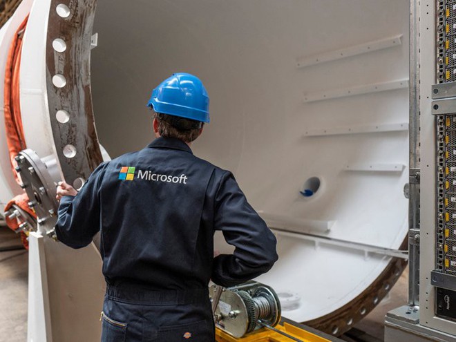 Cùng xem những hình ảnh ấn tượng về trung tâm dữ liệu dưới đáy biển của Microsoft - Ảnh 2. Cùng xem những hình ảnh ấn tượng về trung tâm dữ liệu dưới đáy biển của Microsoft - Ảnh 2.